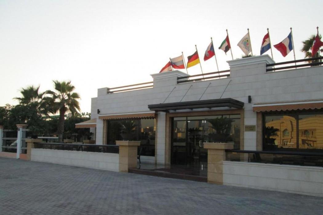 Lou Lou a Beach Resort, Sharjah — 1