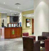 HILTON BASINGSTOKE — 10