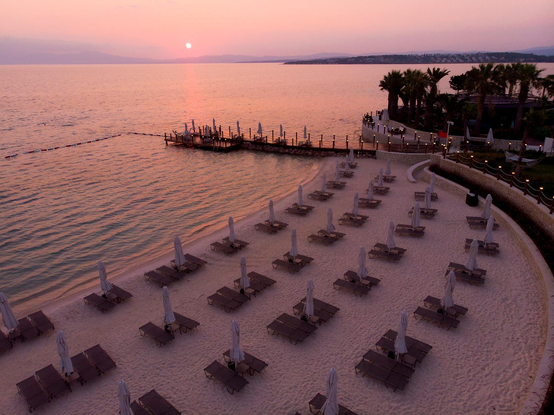 Reges A Luxury Collection Resort & Spa