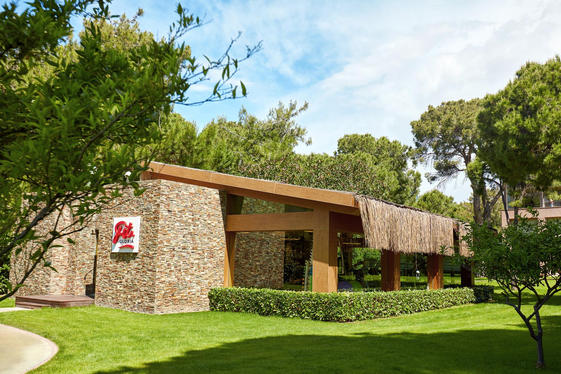 Gloria Verde Resort — 2