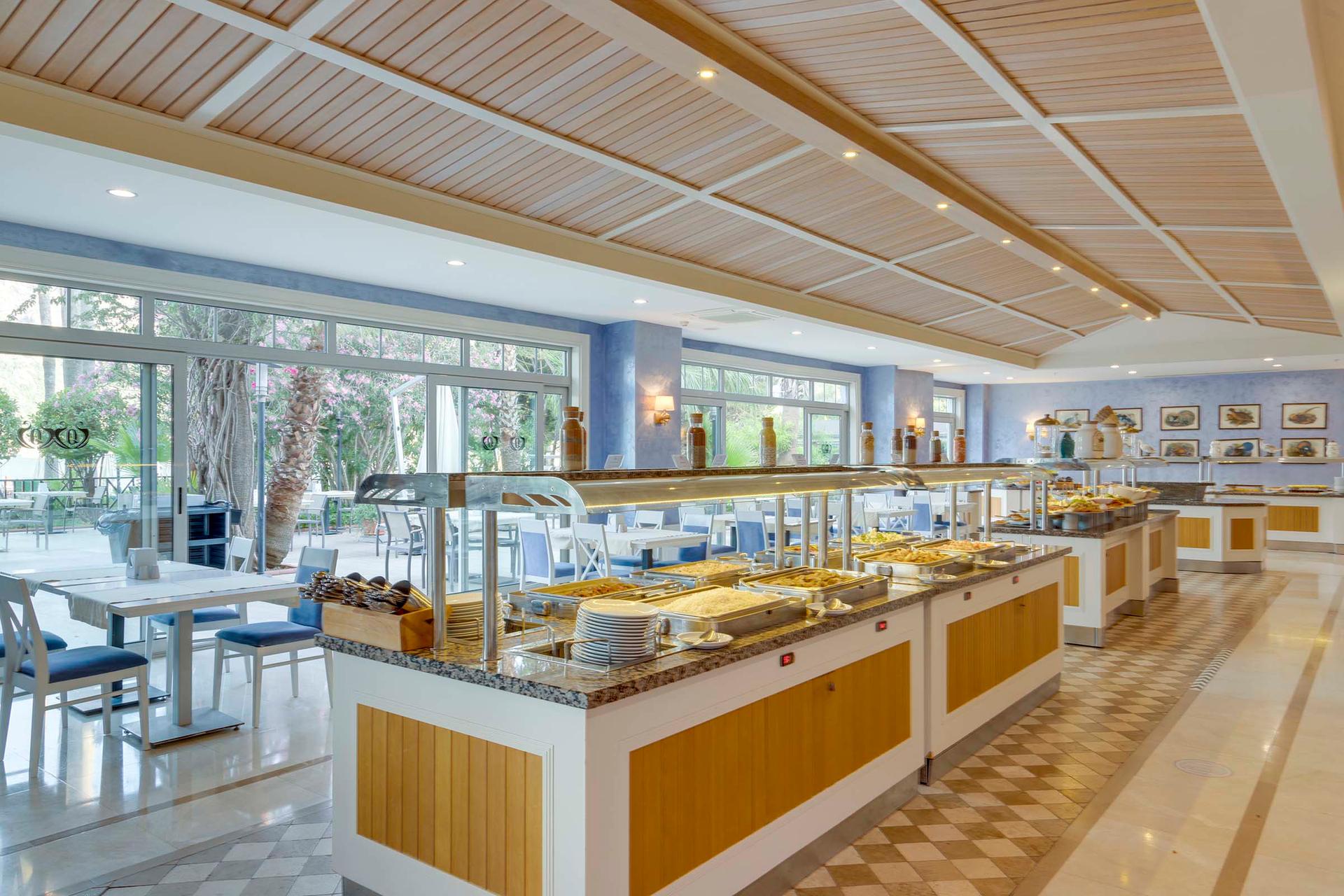 Quadas Hotel — 4