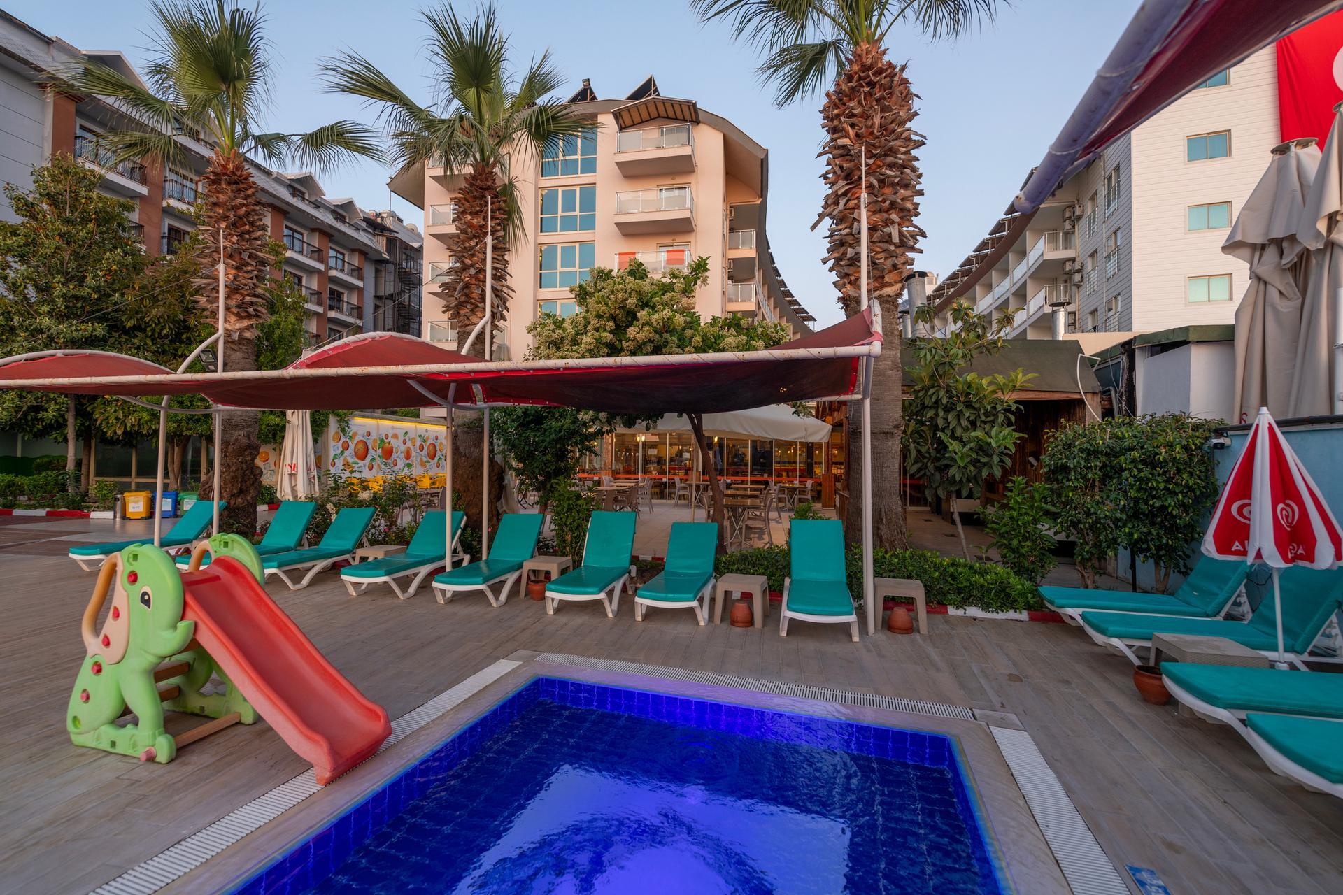 Lims Bona Dea Beach Hotel — 10
