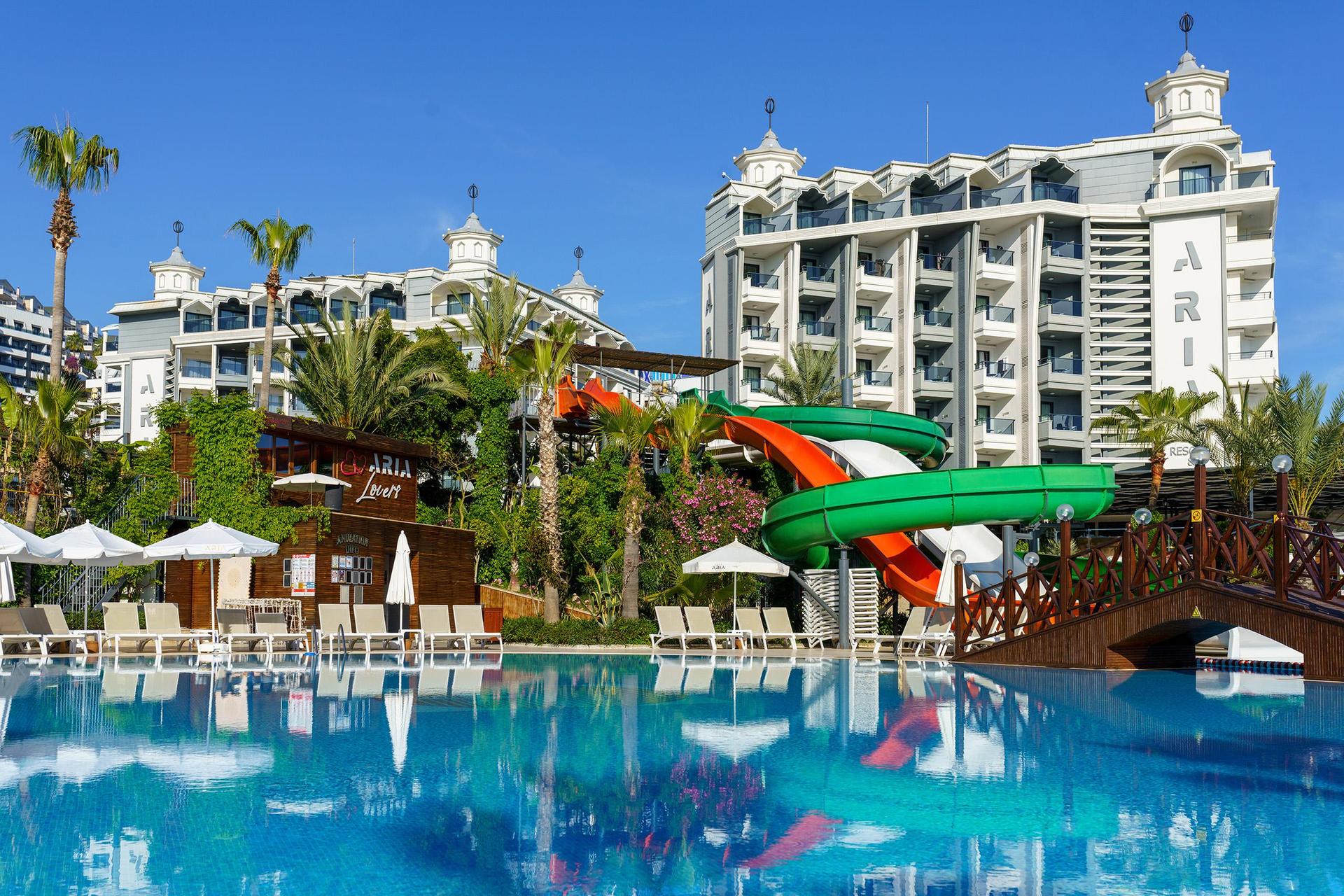 Aria Resort & Spa — 7