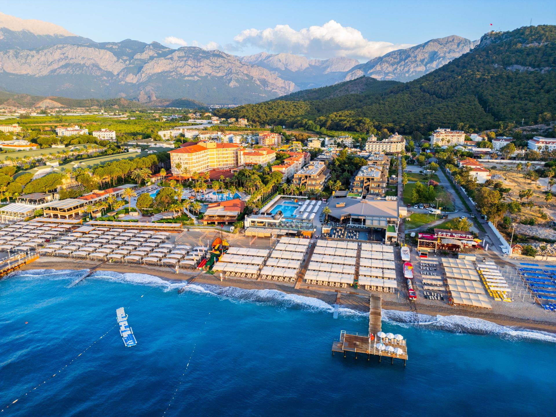 Sailors Beach Club
