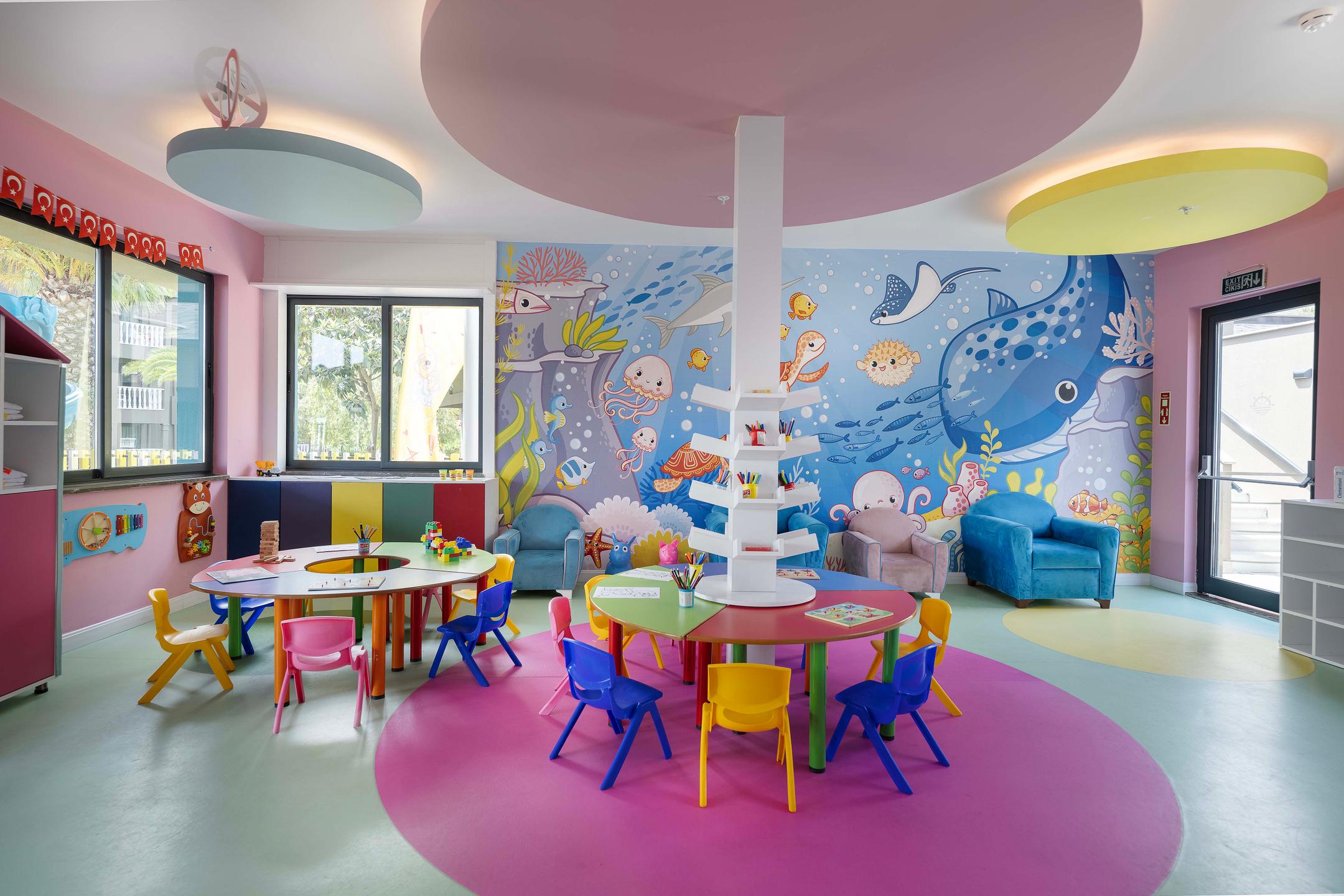 Sailors Beach Club — 5