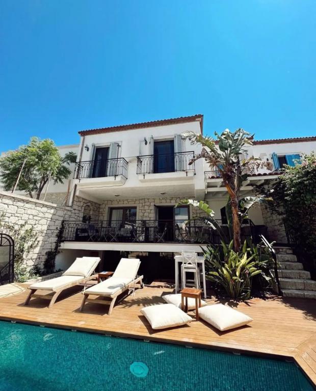 9 Alaçatı Butik Hotel
