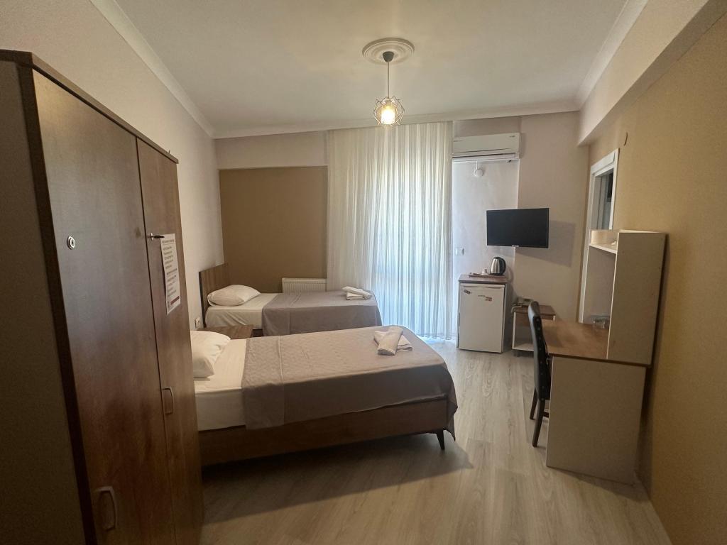 Aks Royal Otel — 6