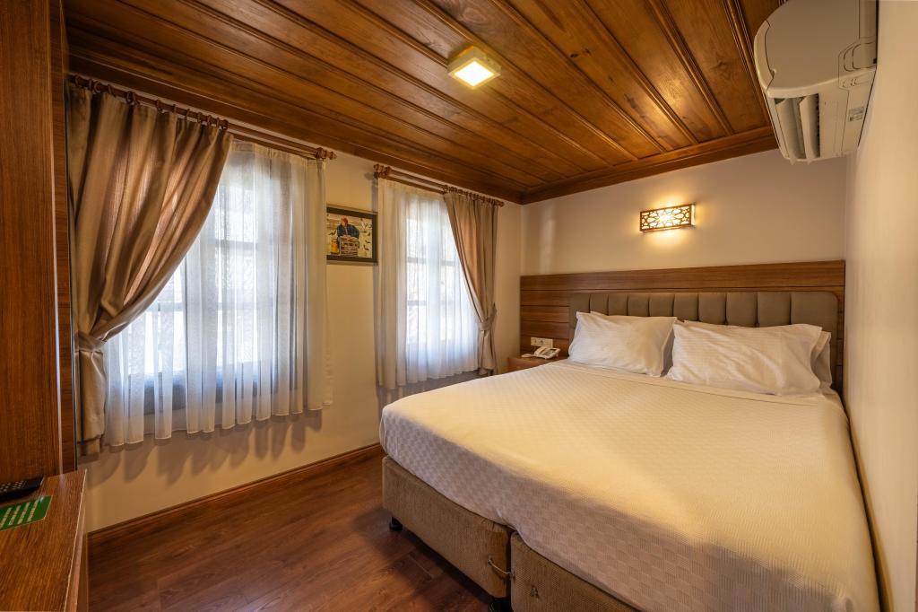 Armistis Hotel — 9