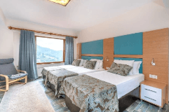 Avena Mountain Hotel +16 — 8