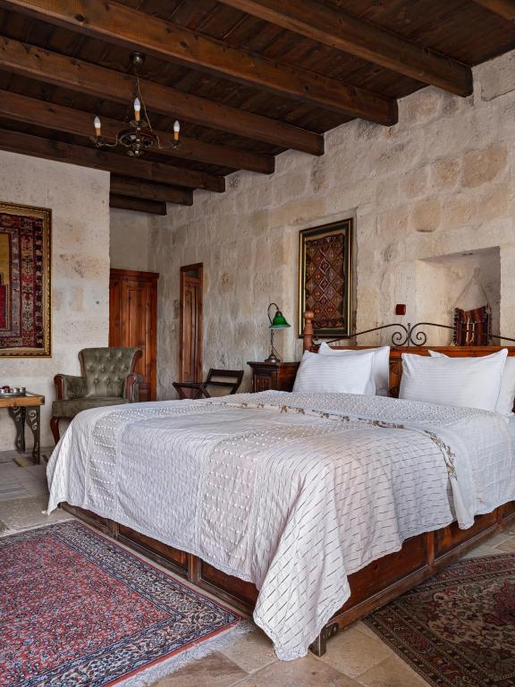 Aza Cave Hotel — 2