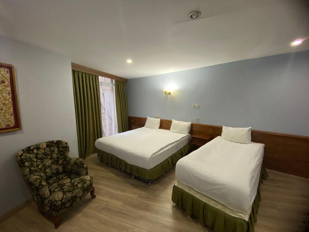 Basileus Hotel