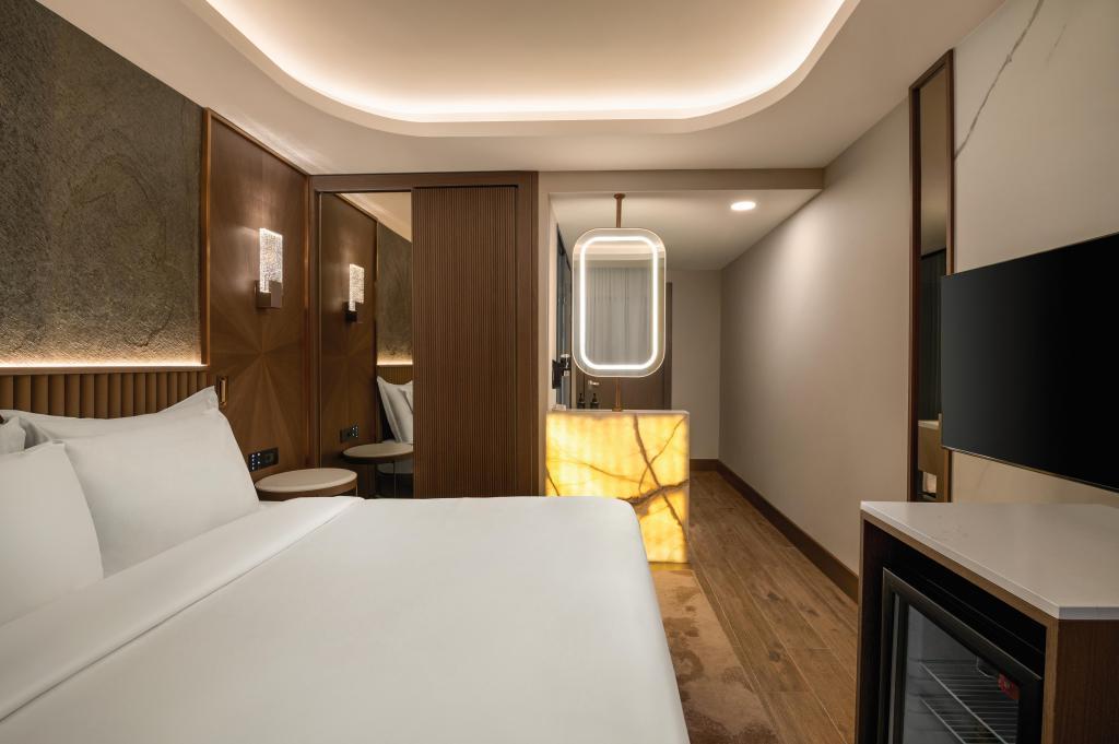 Boreas Hotel Trademark Collection by Wyndham — 9
