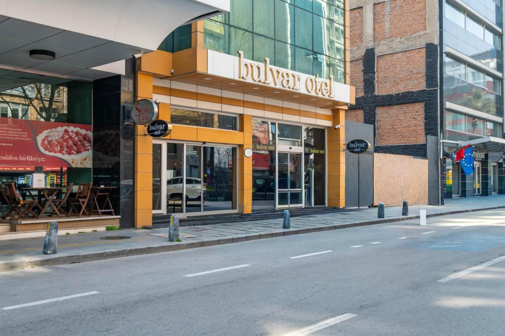 Bulvar Hotel İzmir