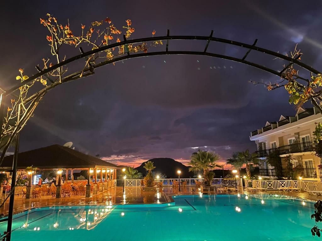 Celay Hotel