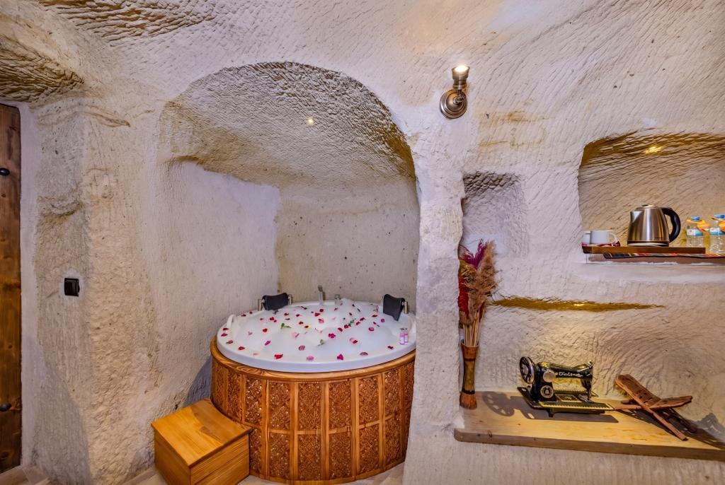 CappaVia Cave Hotel — 10