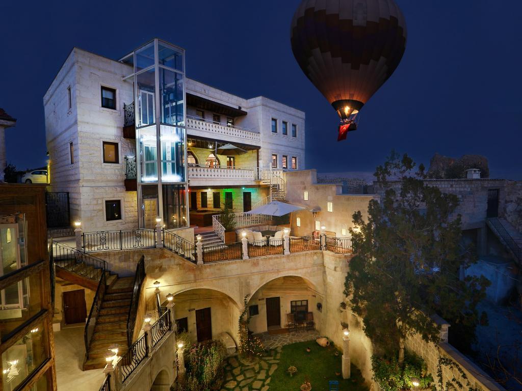 Minia Cave Hotel