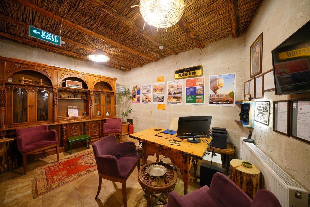 Cappadocia Nar Cave House & Swimming Pool — 7