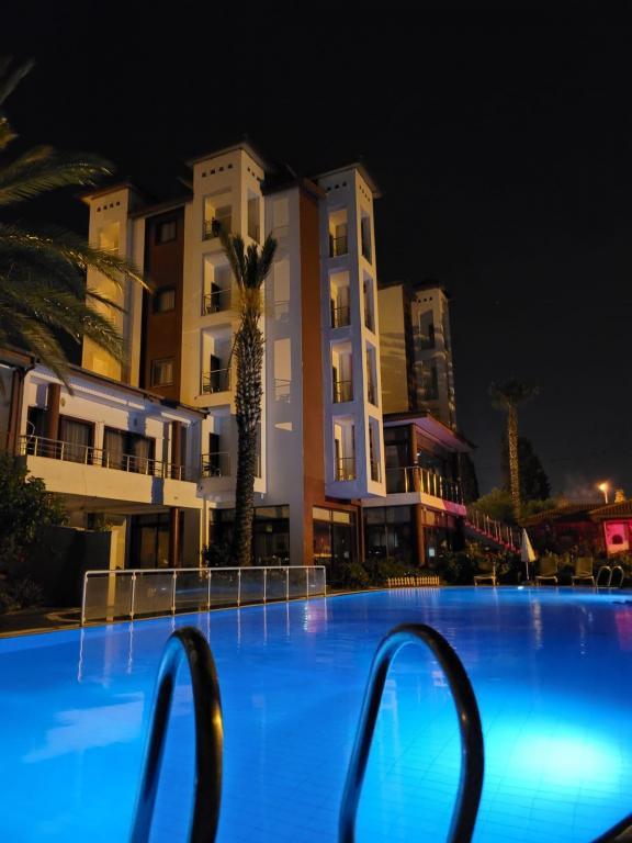 Carna Garden Hotel — 2