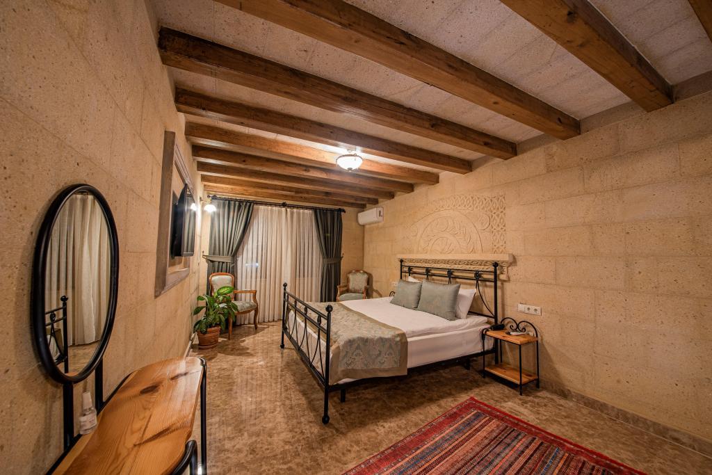 Cratus Stone Palace — 3
