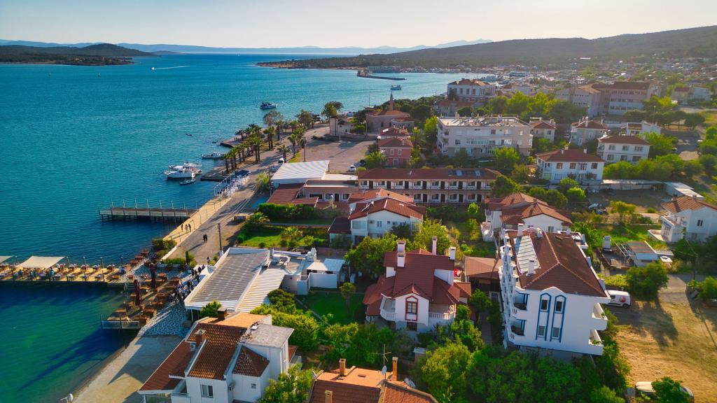 Cunda Ezer Otel +6 Yaş
