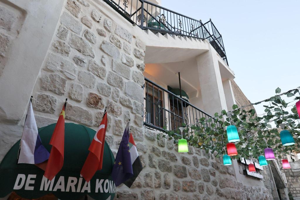 De Maria Konağı