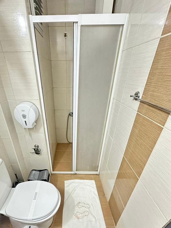 GLR OTEL — 2