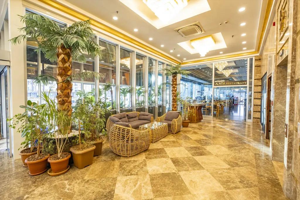 Gherdan Gold Hotel — 4