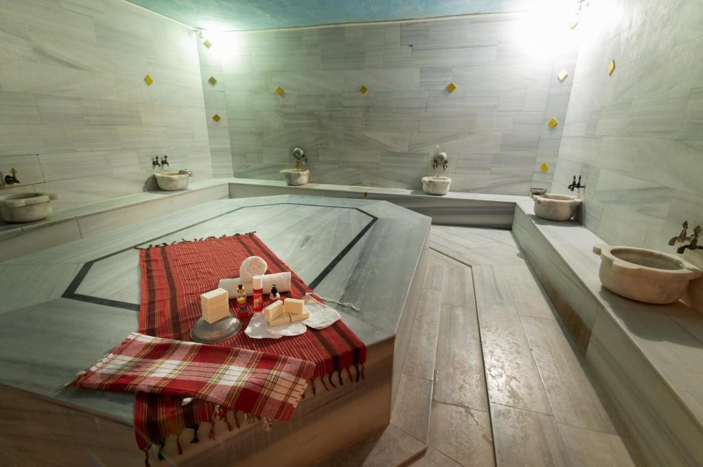 Grand Hotel Derin — 3