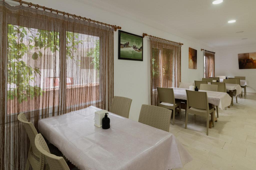 Grand Hotel Derin — 6