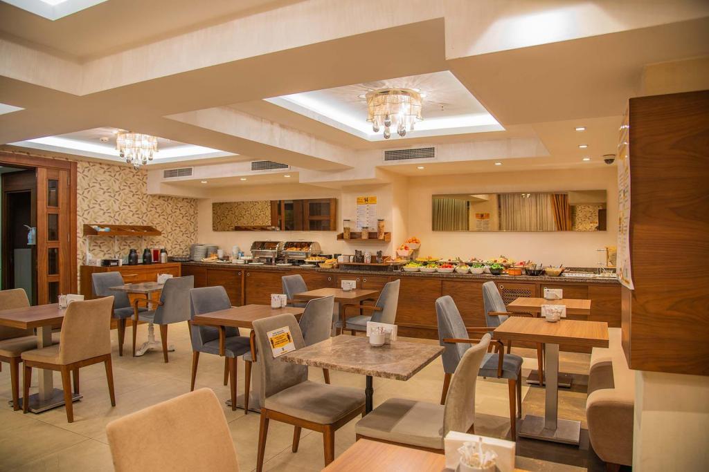 Hotel Le Mirage — 10