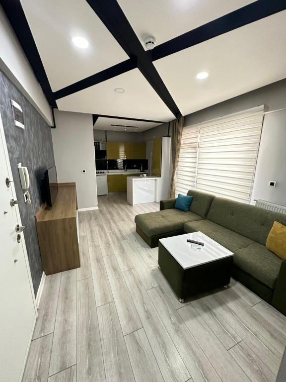 KB APART HOTEL — 3