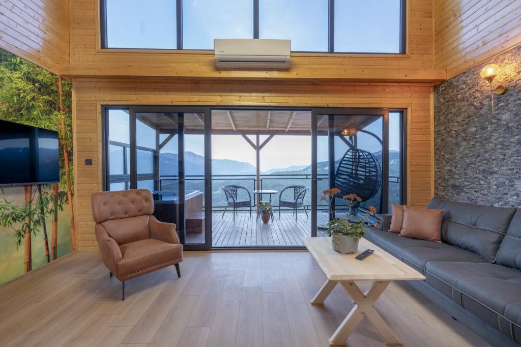 La Veranda Villas — 10