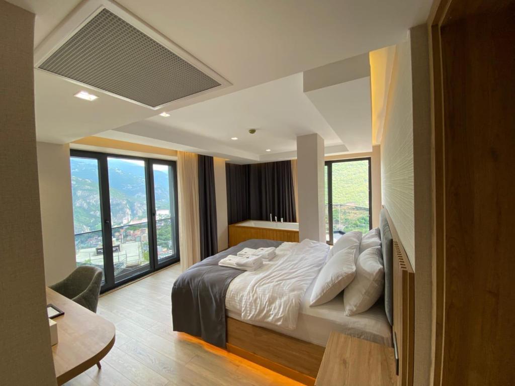 Ladur Resort Hotel — 4
