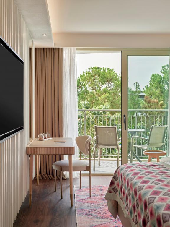 Lara Barut Collection — 6
