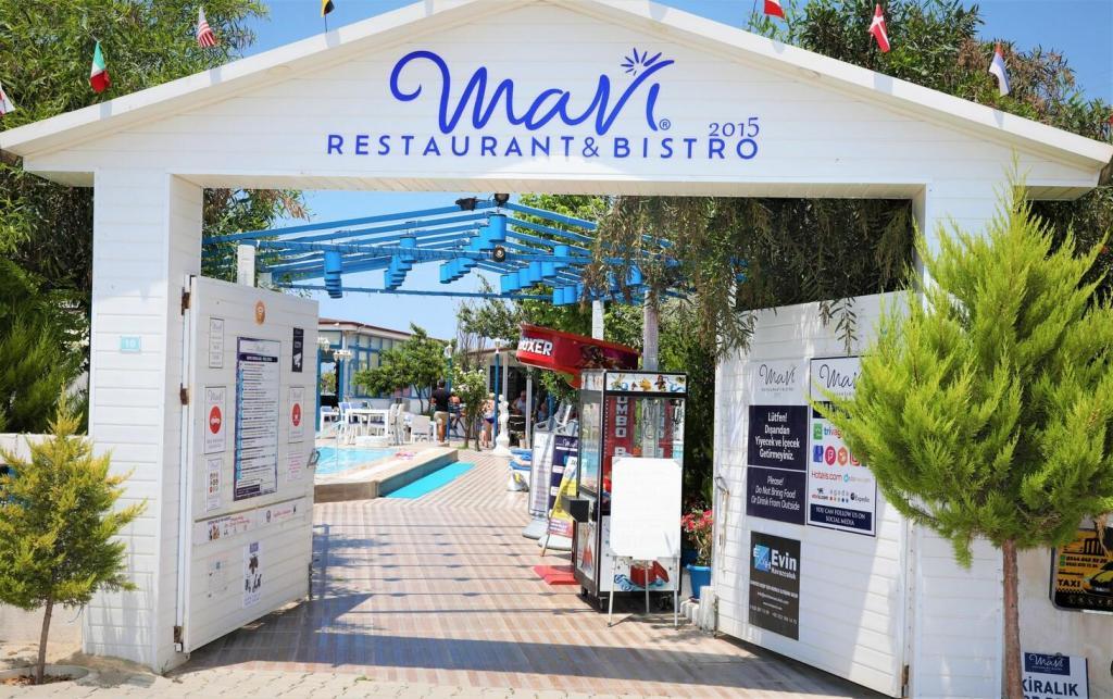 Mavi Restaurant & Apartments 1 — 4
