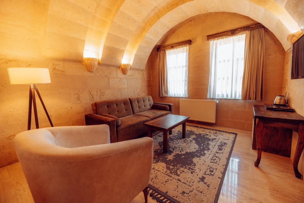 Melis Cave Hotel — 9