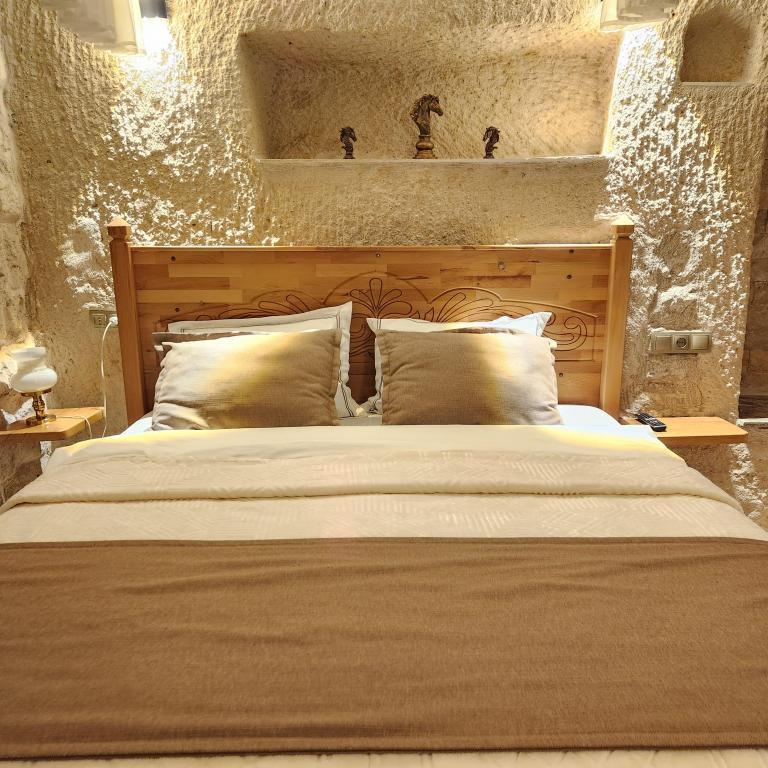 Memories Cave House — 5