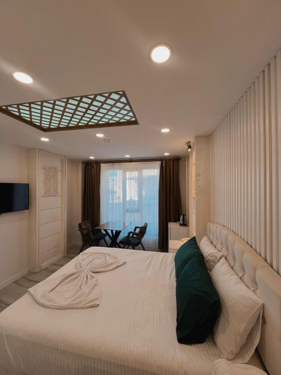 Midyat Amaara Konağı Otel Kafe — 9