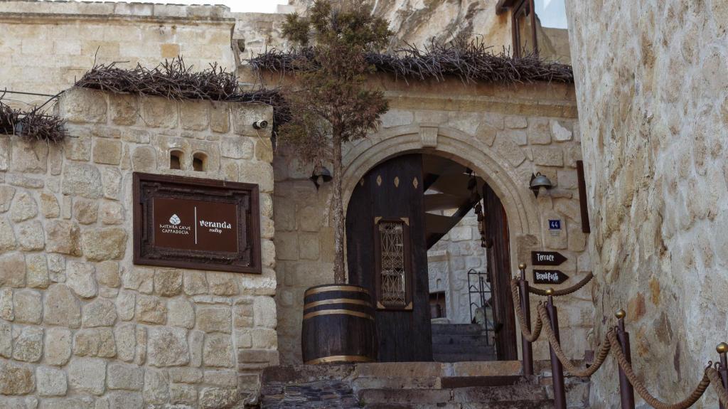 Mithra Cave Hotel — 1