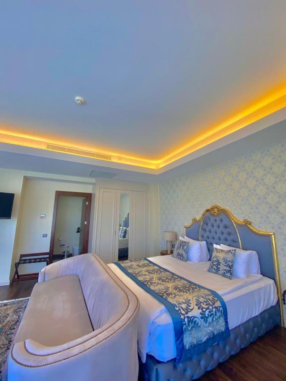 Morrian Hotel — 4