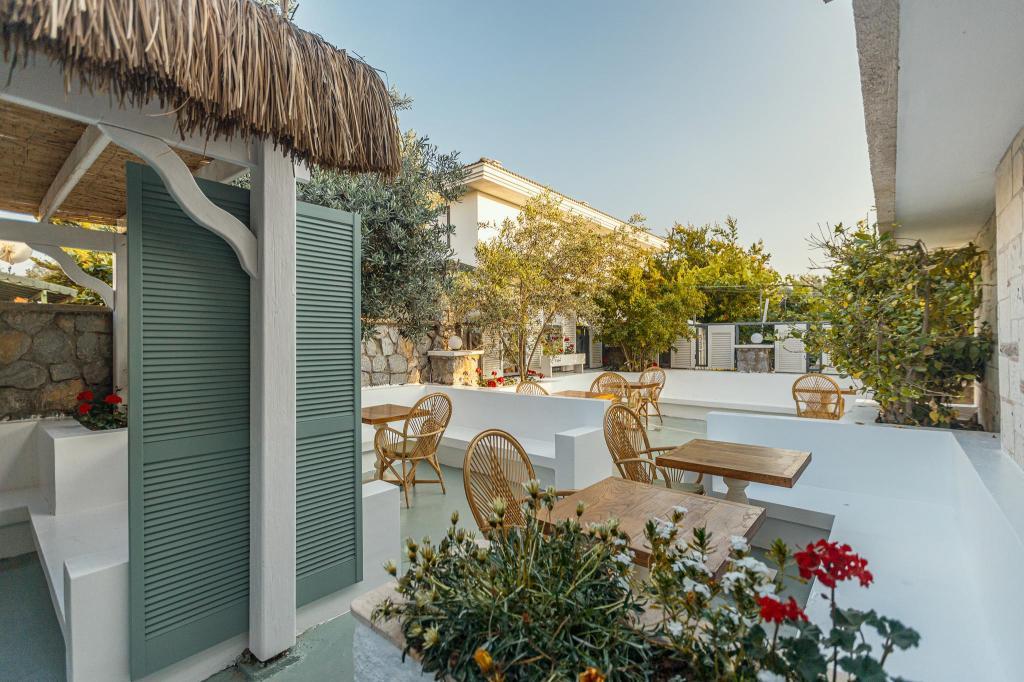 N Hotels Çeşme — 8