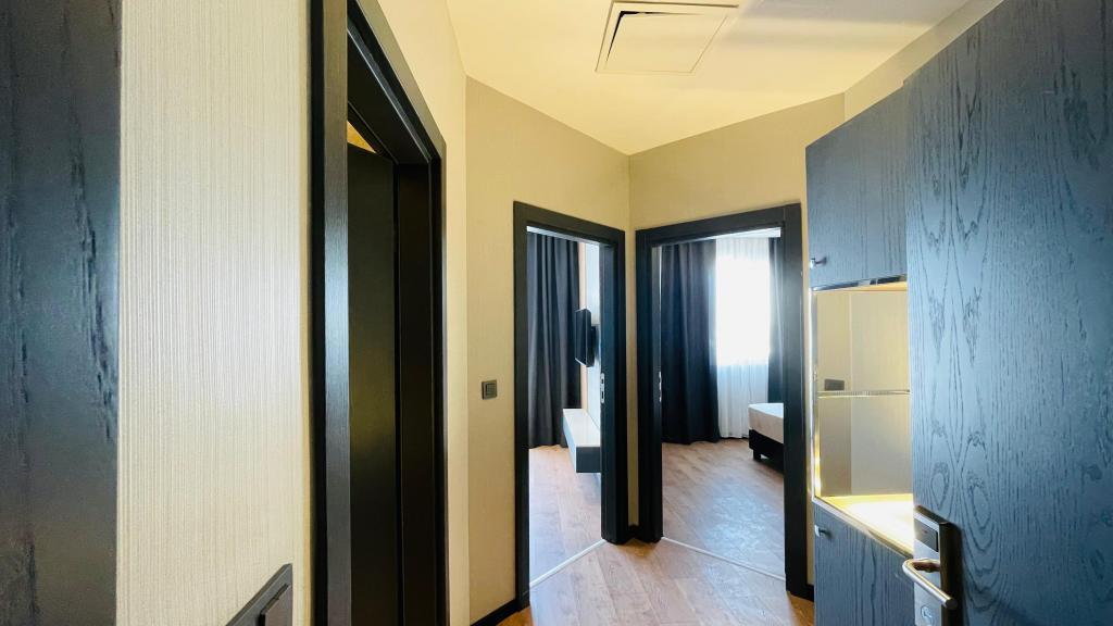 Osmanbey Fatih Hotel — 5