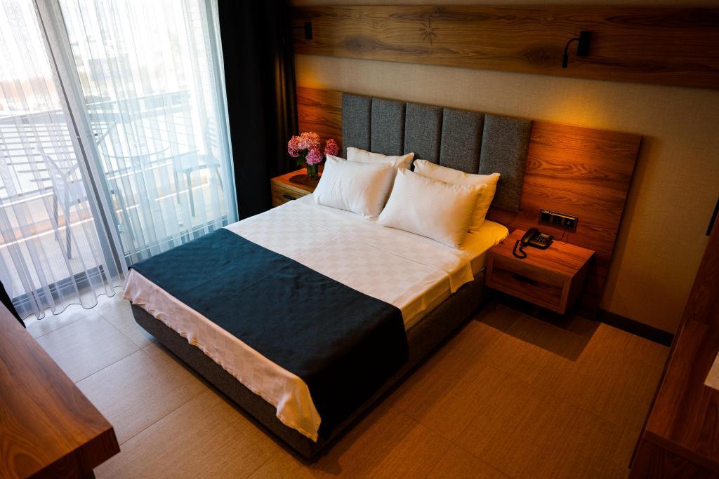 Palmon Hotel — 2