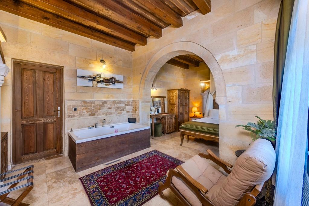 Pegas Cave Suites — 8