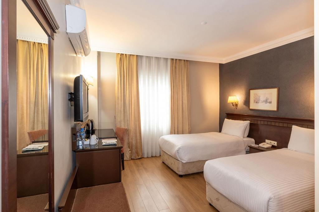 Pera Rose Hotel & Spa — 8