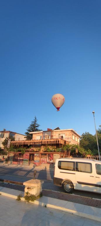 Phoenix Inn