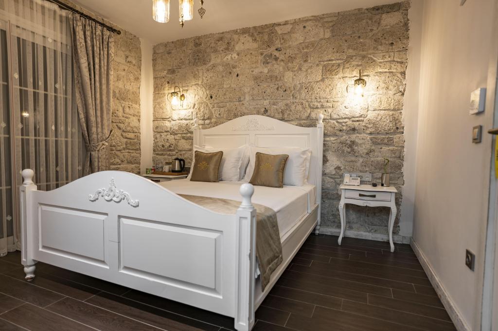 Provence Mansion Alaçatı — 2