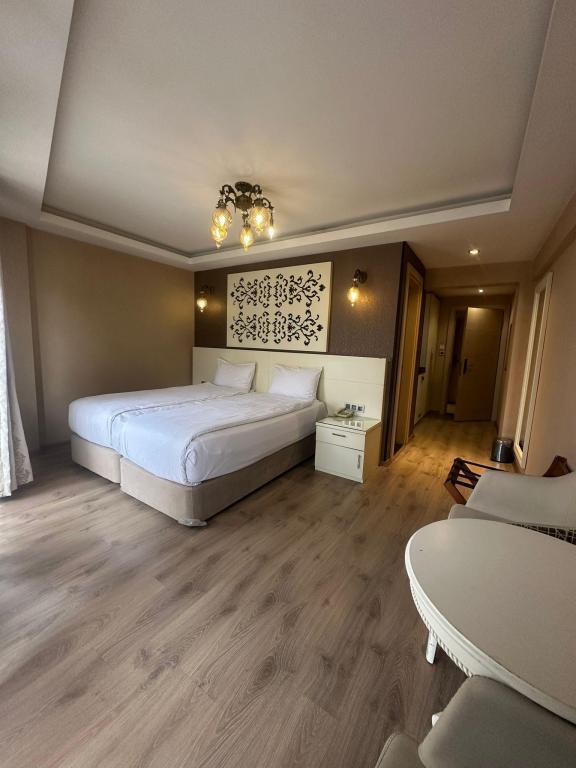 Rooms Inn Taxim Boutique Hotel — 3