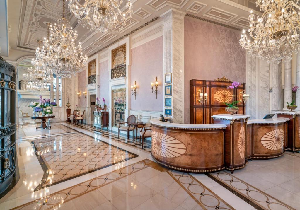 Rixos Pera Istanbul + Nickelodeon Play Tersane Access — 2