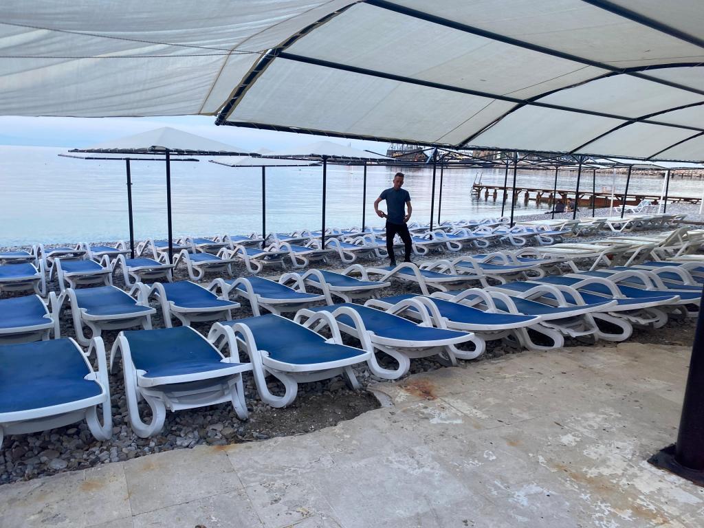 Romeo Beach Hotel — 4